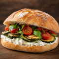 PANINO RICOTTA, ZUCCHINE, BASILICO E POMODORINO